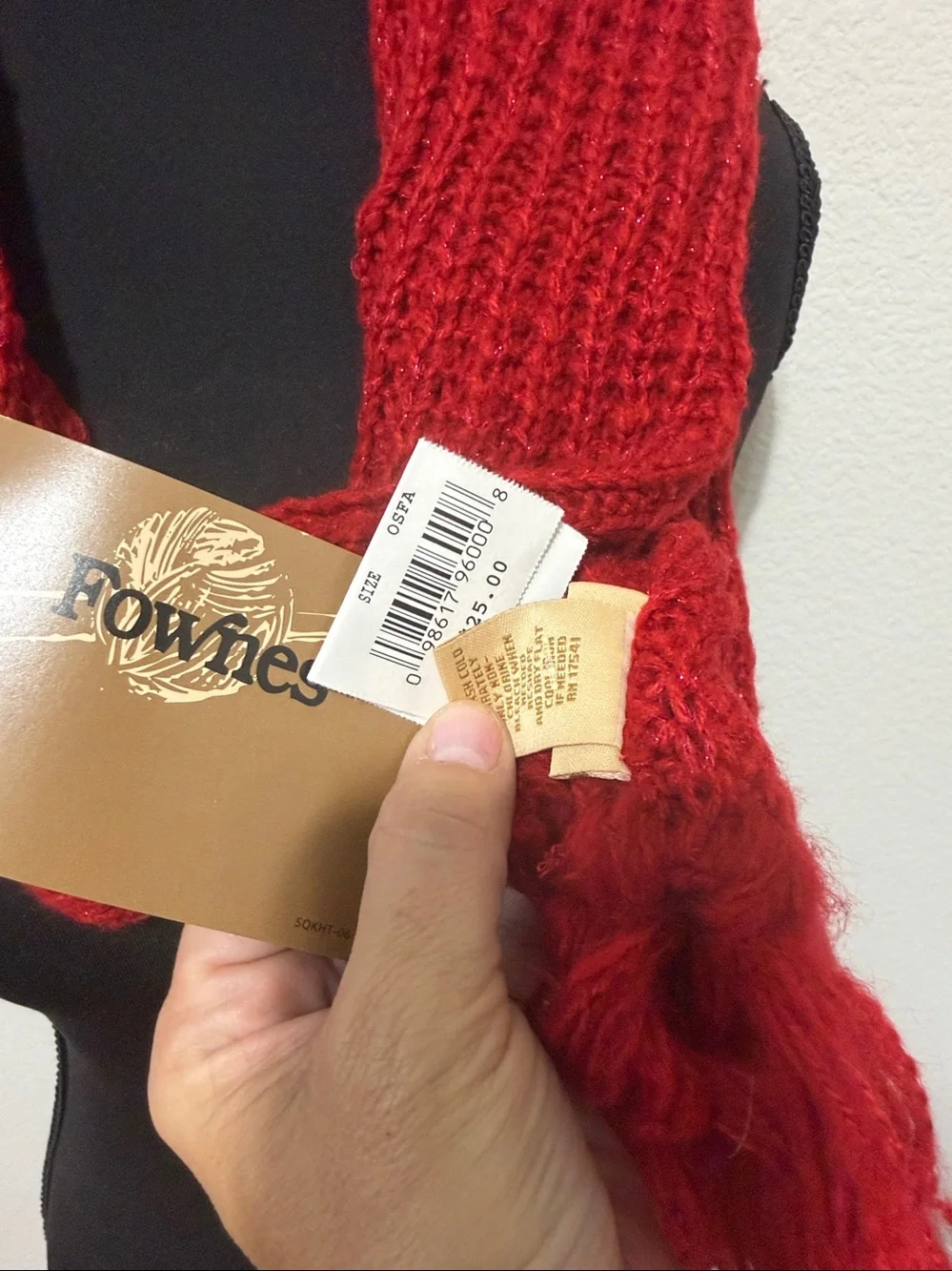 NWT Red Knit Fringe Scarf - Women Accessories